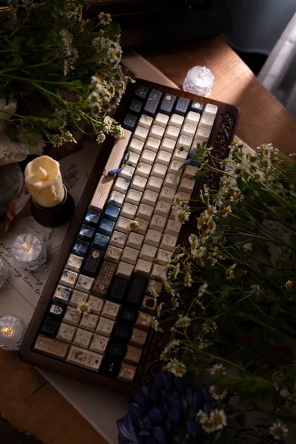 Sealed Garden Keycap Set Photo 7