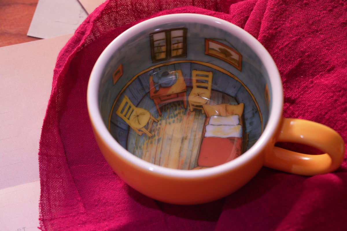 Van Gogh Bedroom Mug Photo 1